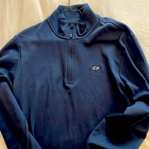 Medium navy vineyard vines pull over sweater. Always dry cleaned.